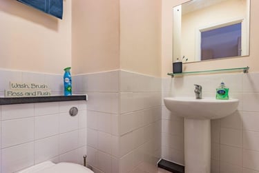 1 bed flat, Lichfield Street, City Centre, Wolverhampton, WV11EQ - Image 2